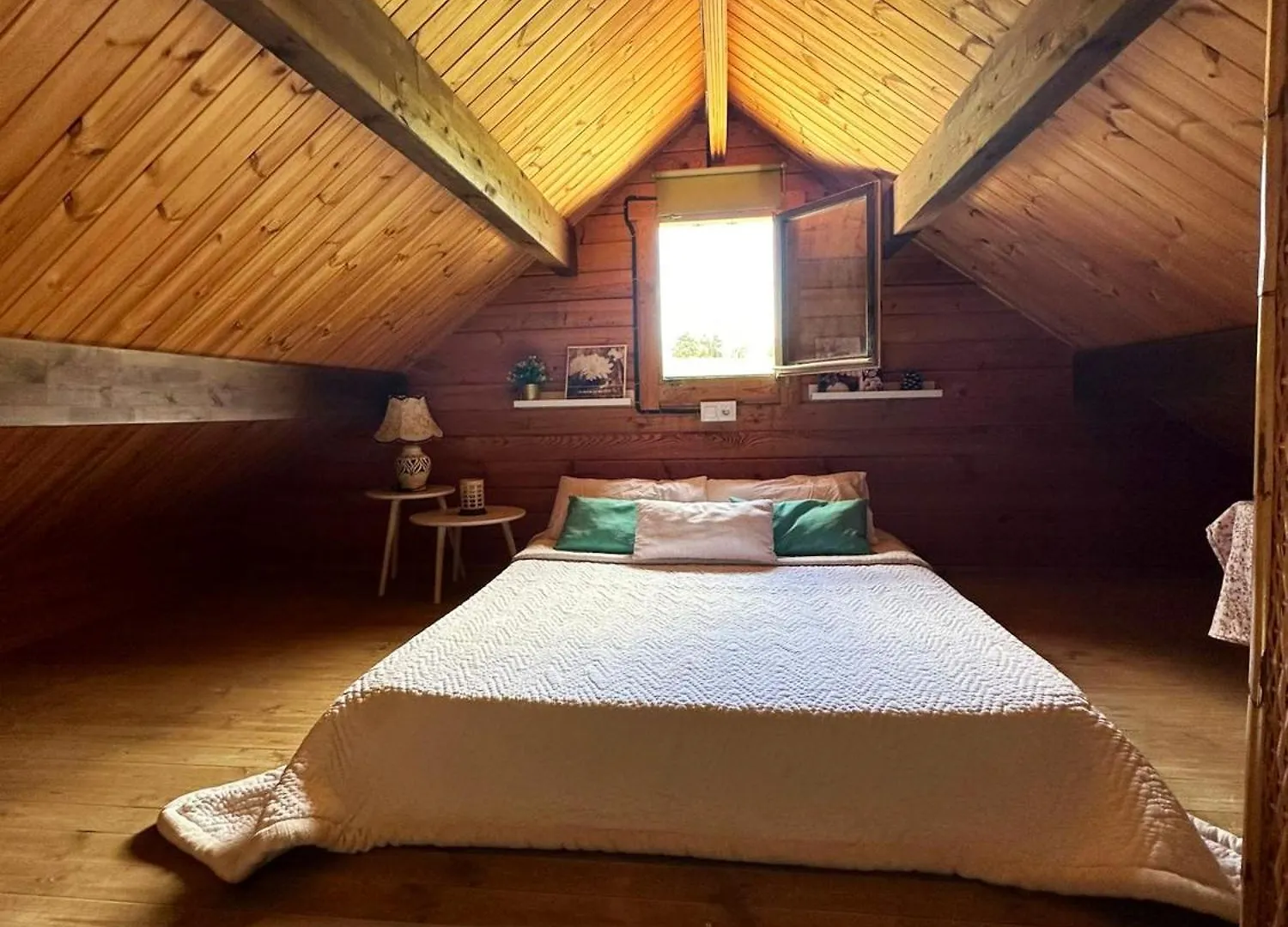 Charming Villa In Setenil De Las Bodegas With Private Pool
