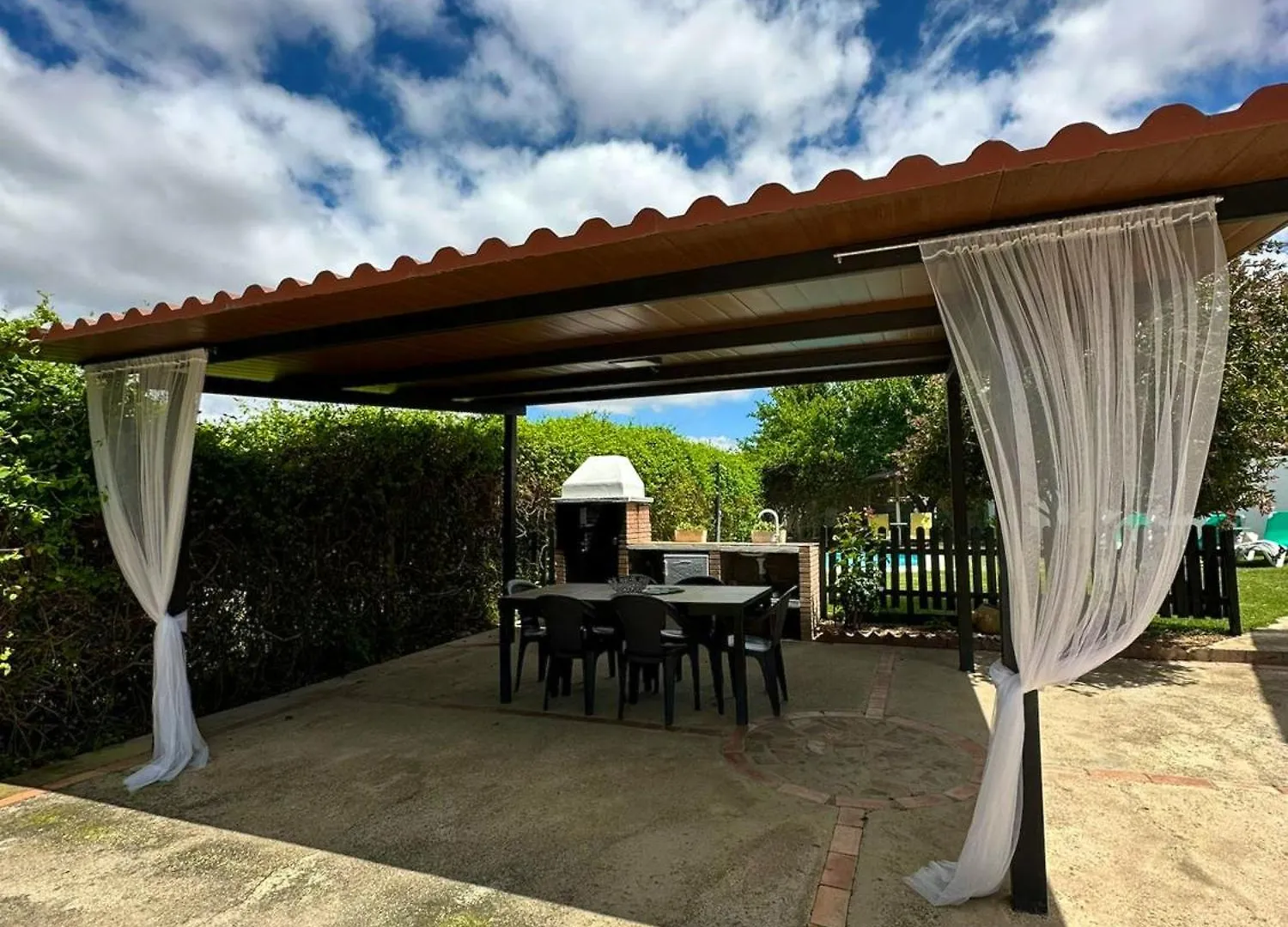 Charming Villa In Setenil De Las Bodegas With Private Pool